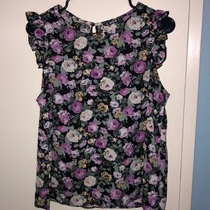 Cute flower blouse perfect for fall